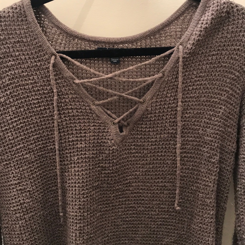 American Eagle sweater